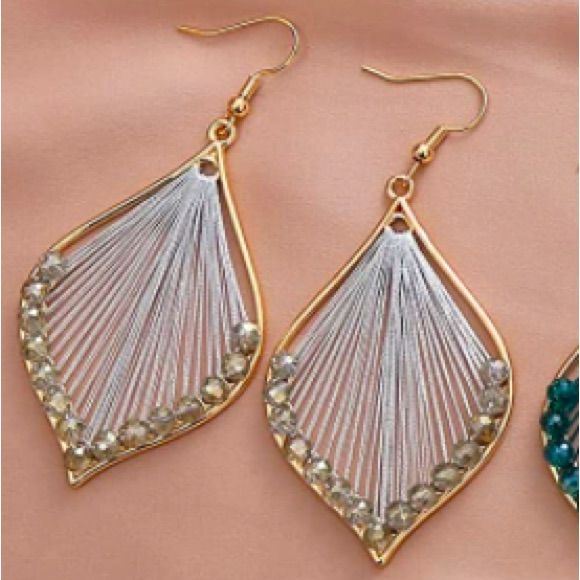 Gorgeous Hand Woven Bohemian Earrings Are Light And Elegant Made With High Quality Materials Including Cotton Thread And Hypoallergenic Gold Accents Hypoallergenic Metal Post Nwt - New With Tags! Color For This Pair Is - Silvery Blue #Fringeearrings #Tassel #Fringe #Tasselearrings #Bohemian #Bohemianearrings #Dropearrings #Festivalearrings #Anthro #Anthropologie #Freepeople #Gypsy #Gypsyearrings Summer Metal Beaded Earrings For Pierced Ears, Summer Metal Beaded Earrings, Silver Teardrop Beaded Earrings Bohemian Style, Silver Metal Beaded Earrings, Silver Beaded Pierced Earrings, Bohemian Silver Teardrop Beaded Earrings, Silver Single Beaded Earring For Party, Silver Teardrop Jewelry For Summer, Silver Metal Beaded Earrings For Festivals