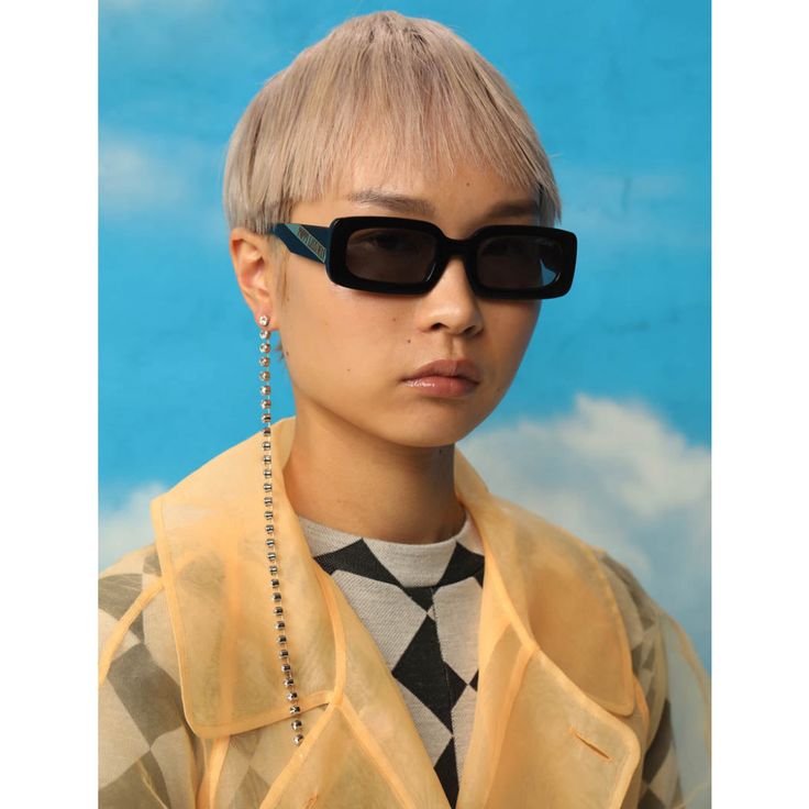 The Marteeni was created with one thing in mind; to have a pair of sunglasses which were specifically designed to be unisex, the Marteeni is inspired by our best selling Stevie sunglasses, with a slightly wider front frame and slightly smaller lens height. Made from high quality shiny black acetate with wire temples and UV 400 protected matching black Category 2 lens. Frame width: 143mm Frame height: 41mm Summer Streetwear Sunglasses With Square Frame, Square Frame Sunglasses For Streetwear In Summer, Edgy Tinted Sunglasses For Party, Cool Sunglasses With Gradient Lenses For Streetwear, Cool Tinted Sunglasses For Streetwear, Edgy Tinted Sunglasses For Summer, Square Frame Tinted Sunglasses For Streetwear, Edgy Tinted Lenses Sunglasses For Summer, Trendy Wayfarer Sunglasses For Streetwear