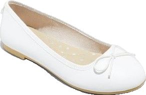 Fitted Casual Ballet Flats For Summer, Casual Fitted Ballet Flats For Spring, Casual White Ballet Flats With Round Toe, Casual White Round Toe Ballet Flats, White Casual Ballet Flats For Spring, White Round Toe Casual Ballet Flats, White Fitted Flats With Round Toe, White Synthetic Ballet Flats For Spring, White Round Toe Ballet Flats For Spring