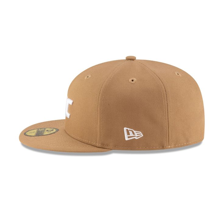 The UFC Mexico Khaki 59FIFTY Fitted Cap features an embroidered UFC logo at the front panels with a Mexican flag at the right-wear side and a gray undervisor. Brown Snapback Fitted Hat For Sports Events, Brown Fitted Hat With Flat Bill For Streetwear, Brown Flat Bill Fitted Hat For Streetwear, Brown Flat Bill Baseball Cap For Streetwear, Brown Flat Bill Baseball Cap For Sports Events, College Baseball Season Flat Bill Fitted Hat, College Baseball Season Flat Bill Hat, Outdoor Flat Bill Fitted Hat For Baseball Season, Sports Flat Bill Hat In Brown