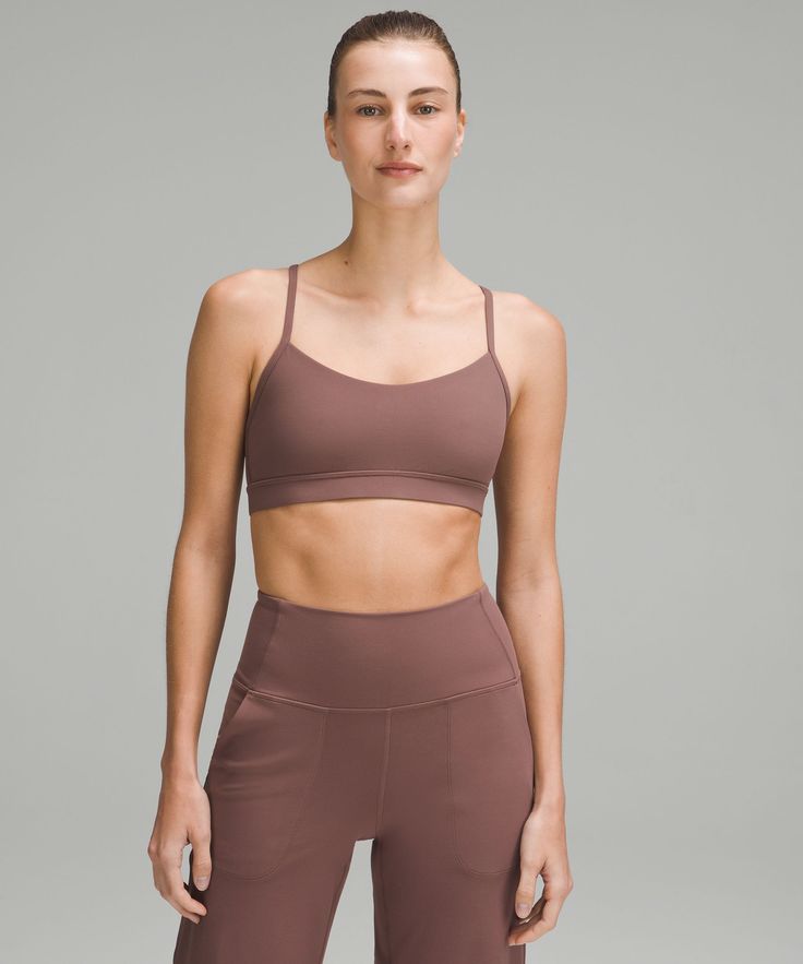 Flow Y Bra Nulu *Light Support, A-C Cups | Women's Bras | lululemon Dress Bra, Racerback Bra, Back Women, Womens Bras, Business Casual Outfits, Hoodie Top, Travel Outfit, Long Tops, Short Tops