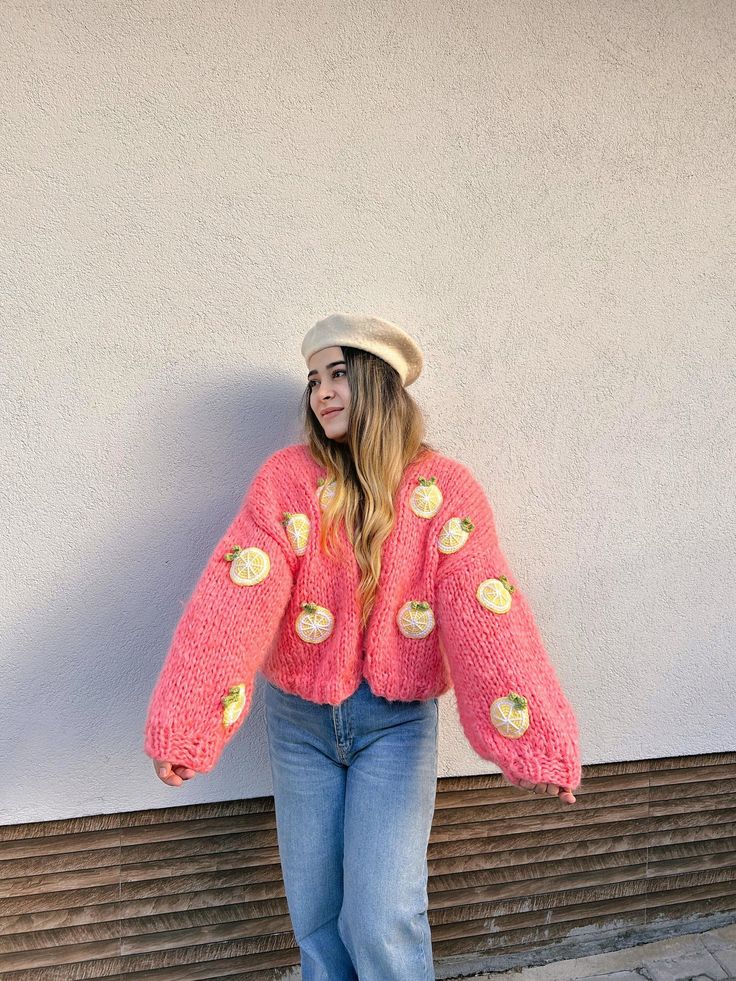 Lemon Knit Sweater - Chunky Pink Cardigan - Handmade Mohair Sweater for Women - Cute Oversized Sweater - Cozy Women’s Cardigan door MihalStore op Etsy Lemon Cardigan, Balloon Sweater, Cardigan Aesthetic, Lemon Embroidery, Cute Oversized Sweater, Oversized Knitted Cardigan, Aesthetic Cardigan, Cute Oversized Sweaters, Cardigan Handmade