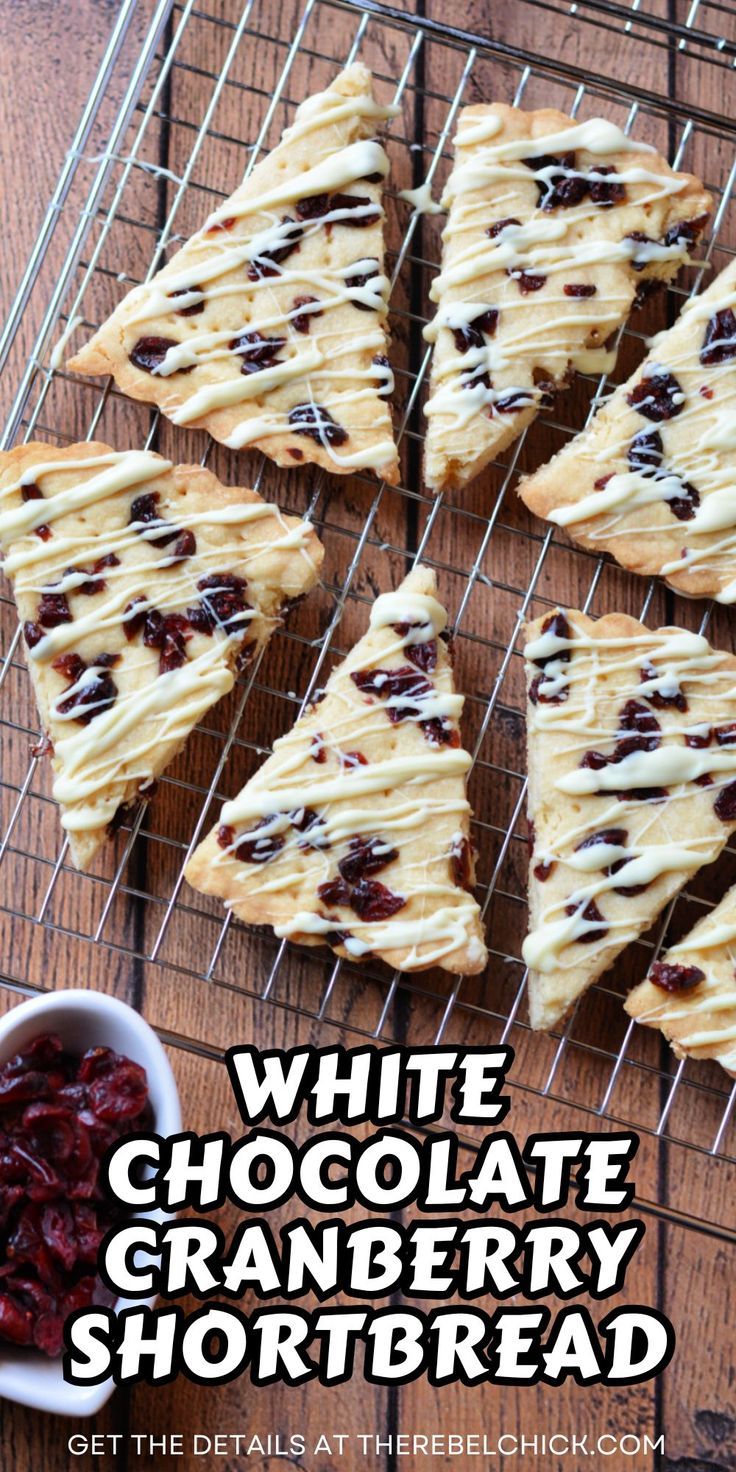 White Chocolate Cranberry Shortbread Recipe Cranberry Shortbread, Christmas Casserole, Christmas Food Treats, Best Holiday Cookies, Shortbread Recipe, Cake Mix Cookie Recipes, White Chocolate Cranberry, Shortbread Recipes, Christmas Cookies Easy