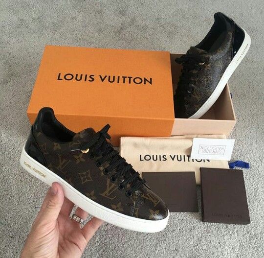 Louis Vuitton Time Out Sneakers, Sneakers Outfit Women, Sneaker Outfits Women, Sneaker Games, Outfit Women, Sneakers Outfit, Time Out, Louis Vuitton, Sneakers