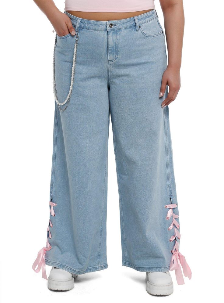 Coquette  meet casual! Keep your look dainty in these wide leg jeans  featuring wide pink satin lace-up details on both legs. Comes with heart-shaped back pockets and a removable chain that has a strand of pearlescent beads and a silver-tone chain. Wide Leg Jeans Plus Size, Plus Size Hot, Ribbon Heart, Tall Hoodies, Jeans Plus Size, Funky Outfits, Plus Size Fits, Sims 4 Clothing, Socks And Tights