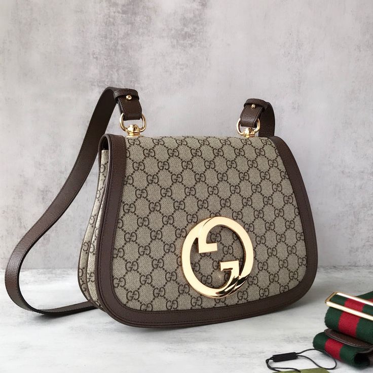 ???? SIZE:30x22x6cm Gucci Bags Outlet, Lv Bags, Daily Essentials, Gucci Bags, Sierra Leone, Brunei, Street Fashion, Bottega Veneta, Gucci Bag