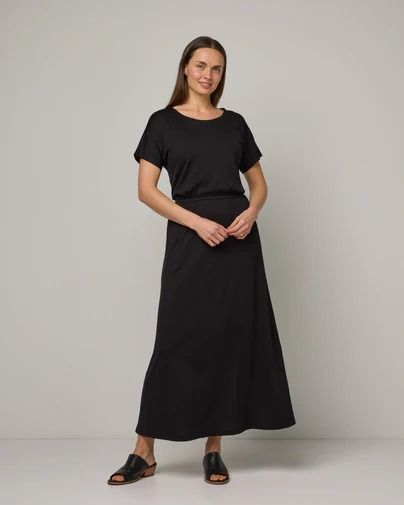 Marin Merino Wool Maxi Dress - Black - wool& Relaxed Maxi Length Dress For Daywear, Maxi Length Dresses For Daywear, Elegant Black Dress With Relaxed Fit, Elegant Black Dress With Relaxed Skirt, Relaxed Fit Maxi Dress For Evening, Relaxed Maxi Length Evening Dress, Evening Maxi Dress With Relaxed Skirt, Solid Color Midi Dress With Relaxed Skirt, Solid Color Midi Length Dress With Relaxed Skirt