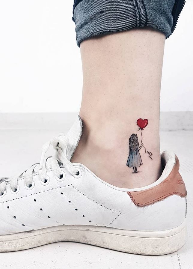 70+ Small and Adorable Tattoos by Ahmet Cambaz from Istanbul - TheTatt Mama Tattoos, Kite Tattoo, Noir Tattoo, Small Colorful Tattoos, Balloon Tattoo, Mommy Tattoos, Best Tattoos For Women, Small Girl Tattoos, Mother Tattoos