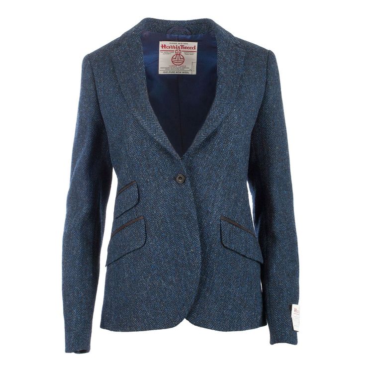 Model: IONA HT JACKET_BLUE HERRINGBONE 100% Pure New Harris Tweed Wool Tailored silhouette Details include three front pockets trimmed with faux suede, a double vent, one button closure, three cutton cuff and elbow patches Finished with a beautiful matching lining HARRIS TWEED Ladies Herringbone Jacket - Iona. Beautifully crafted blue herringbone jacket for ladies. Made from the highest quality 100% pure virgin Harris Tweed wool dyed, spun, hand-woven at the home of the weaver and finished in th Harris Tweed Women, Harris Tweed Jacket, Cashmere Cape, Herringbone Jacket, Tied T Shirt, Cashmere Hat, Cashmere Gloves, Blue Tweed, Tweed Suits