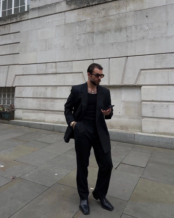 Reece Walker (@reeceawalker) • fotos e vídeos do Instagram All Black Wedding Outfit Men, Black Wedding Outfit Men, Black Party Outfit Men, All Black Party Outfit Men, Black Wedding Outfit, All Black Party Outfit, Black Party Outfit, All Black Wedding, Starboy Style