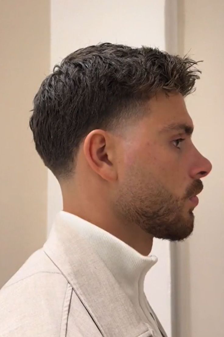 Medium Crop Haircut Men, Tapper Low Fade Men Haircuts, Short Sides Messy Top Men, Low Taper Short Hair, Short Mullet Haircut Men, Man Short Haircut, Cortes De Cabello Corto Hombre, Short Modern Mullet, Short Hair Cuts For Men