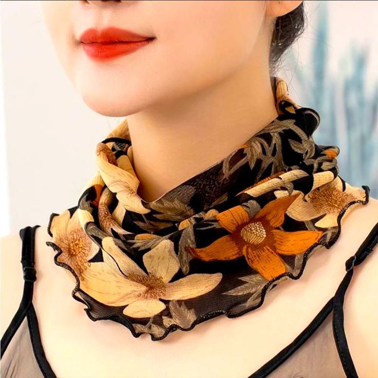 Floral, Print, Infinity Scarf Nwt Ifinity Scarf, Neck Scarfs, Edge Scarf, Silk Face Mask, Ruffle Flower, Scarf Infinity, Vintage Flower Prints, Triangle Scarf, Floral Retro