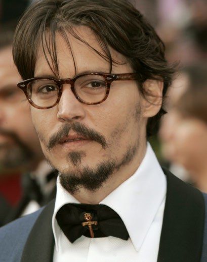 Olivers People Glasses, Men Round Glasses, Rayban Glasses Men, Oliver Peoples Glasses Mens, Lemtosh Moscot, Men Wearing Glasses, Men Glasses Style, Moscot Glasses, Johnny Depp Glasses