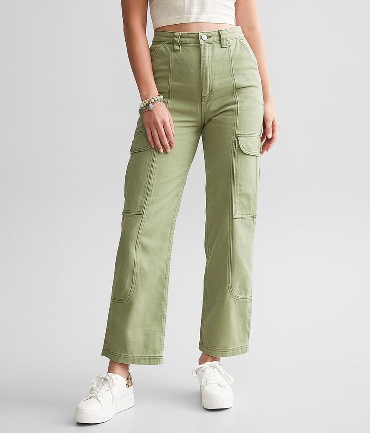 Billabong Wall To Wall Cargo Pant - Green 29, Women's Army 100% Cotton (Non-Stretch) - Rigid denim holds its shape and fades beautifully over time these pants will be your go to for years to come. Finding the perfect size in these fits is all about your preference. For a bigger looser look you may want to size up or for a more fitted look order true to size. High rise pieced denim pant Inseam measures 29 17 bottom opening Shoe sku 964492 Model Info: Height: 5'10 1/2 | Bust: 34 1/2 | Waist: 25 1/ White Wide Leg Jeans, Brown Cargo Pants, Easter Fashion, Cotton Cargo Pants, Green Cargo Pants, Billabong Women, How To Hem Pants, Cargo Pants Women, Cargo Pant