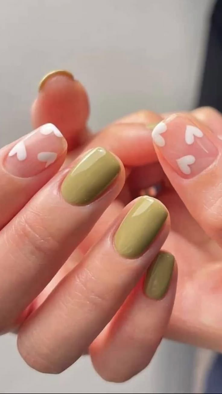 Kutek Disney, Minimal Nails, Blush Nails, Cute Gel Nails, Short Nail Designs, Heart Nails, Minimalist Nails, Easy Nail Art, Short Acrylic Nails