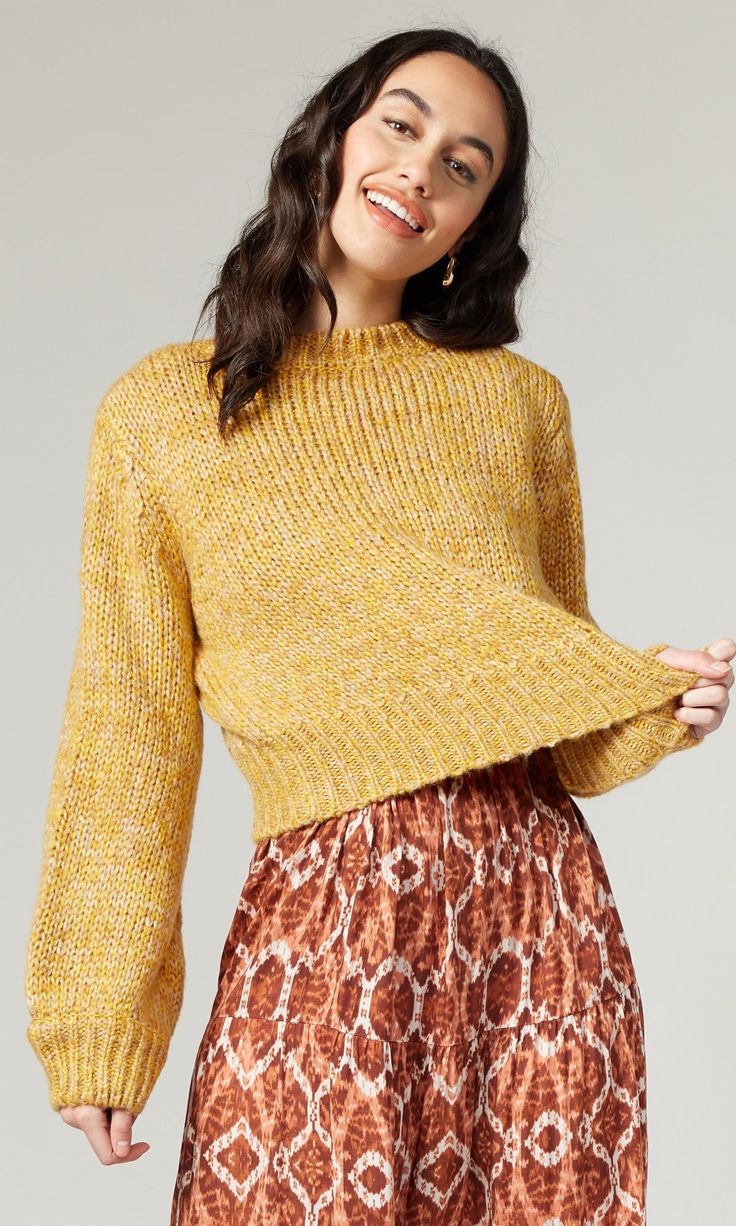 Effortless style & maximum comfort. This mustardy golden yellow speckled sweater is soft and cozy. Easy pull over styling. Slightly cropped style Measurement: - Length from shoulder to hem: 20" - Across chest: 19 1/2" MATERIALS: feels soft and cozy, not scratchy 100% Acrylic Imported Golden Yellow Outfit, Yellow Knit Sweater Outfit, True Autumn, Yellow Knit Sweater, True Spring, Yellow Clothes, Clear Spring, Sweater Outfit, Checked Jacket