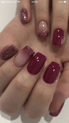 Nails Organization, Kutek Disney, Unghie Sfumate, Colors 2023, Manicure Nail Designs, Fall Gel Nails, Valentine Nails, Subtle Nails, Glitter Gel Nails