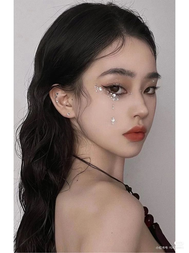 Celestial Makeup, Makeup Layout, Concert Makeup, Makeup Drawing, Magical Makeup, Fancy Makeup, Asian Eye Makeup, Creative Eye Makeup, Baddie Makeup