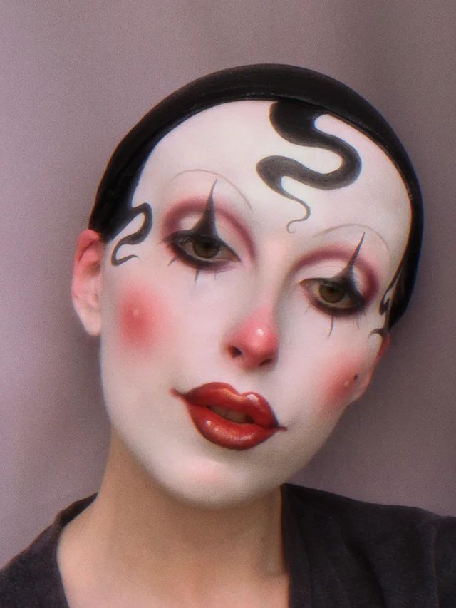 Vintage Clown Makeup, Puppet Makeup, Vintage Jester, Jester Makeup, Pierrot Costume, Clown Hair, Circus Makeup, Mime Makeup, Pierrot Clown