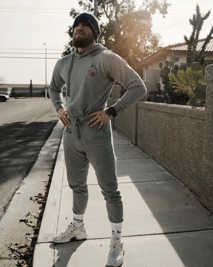 August McGregor on Instagram: “Sweat comfortably in the newest AM tracksuit. Available now.⁣ ⁣ #AugustMcGregor” Mc Gregor Fashion, Mcgregor Training, Mcgregor Style, Conor Mcgregor Wallpaper, Conner Mcgregor, Conor Mcgregor Style, Notorious Mcgregor, Mc Gregor, Connor Mcgregor