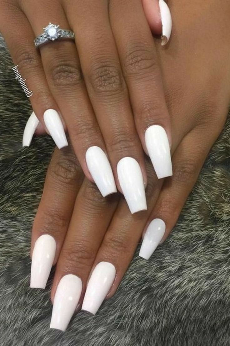 Long White Nails, Nails Plain, White Gel Nails, White Coffin Nails, Nails Medium Length, White Acrylic Nails, Coffin Shape Nails, White Nail Designs, Nails Medium