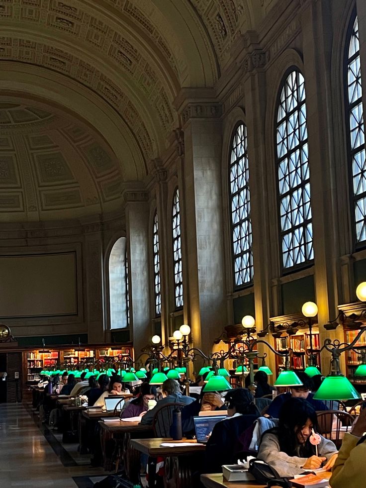 library, studying, harvard, boston, exams Harvard Classroom Aesthetic, Harvard Study Aesthetic, Harvard Study Motivation, Harvard Classroom, Harvard Business School Aesthetic, Harvard Law School Aesthetic, Harvard Wallpaper, Harvard Motivation, Harvard Student Aesthetic