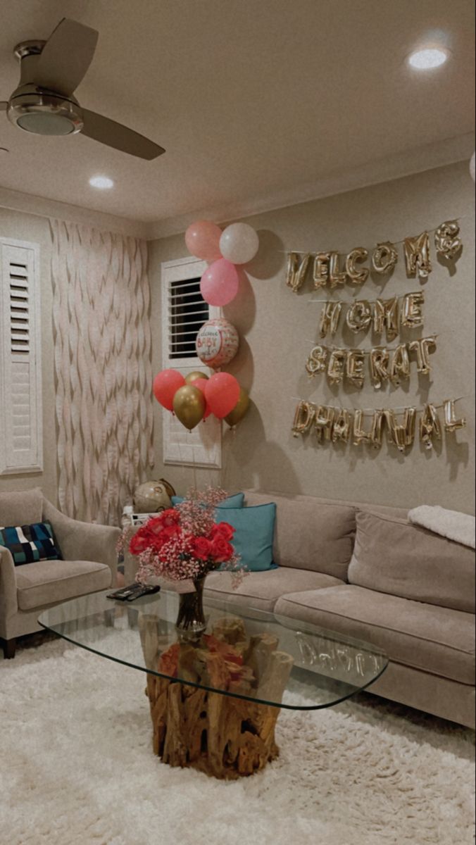 Welcome home decoration Newborn Decoration Welcome, Welcome Home Bedroom Surprise, Welcome Back Decorations Home, Welcome Back Surprise Ideas, Welcome Home Newlyweds, Surprise Welcome Home Decorations, Welcome Home Balloons Ideas, Welcome Home Decorations Ideas Party, Newborn Welcome Home Decoration