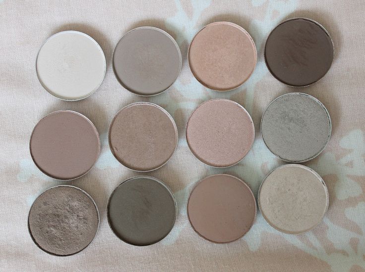 Mac Eyeshadow Swatches, Soft Summer Makeup, Eyeshadow Basics, Best Mac Makeup, Mac Eye Shadow, Mac Eyes, Eyeshadow Collection, Neutral Makeup, Mac Eyeshadow