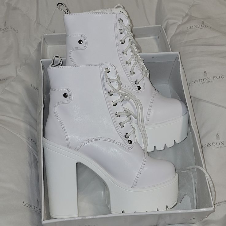 Brand New Platform Boots Size 7.5 Spring Platform Lace-up Boots With Block Heel, Spring High Heel Lace-up Boots With Chunky Platform, White Lace-up Chunky Platform Heels, White Chunky Platform High Heel Boots, Spring High-top Heeled Boots With Reinforced Heel, Spring Platform High-top Heeled Boots, Summer Platform Boots With Round Toe, Spring High-top Platform Heeled Boots, White Heeled Boots With Chunky Platform And Round Toe