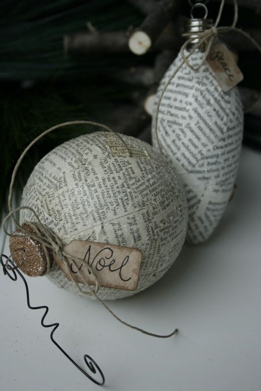 an ornament with the word noel written on it