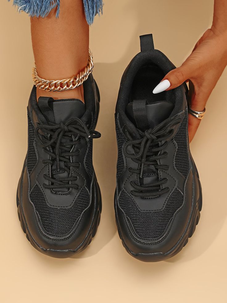 Black Sporty Collar   Plain Chunky Sneakers Embellished   Women Shoes All Black Sneakers Outfit, Black Sneakers Women Fashion Styles, Black Sneakers Outfit Women Casual, Black Shoes Sneakers Women, Trendy Black Sneakers, Chunky Black Sneakers, Zapatillas 47 Street, Chunky Sneakers Outfit, Shoe Plug