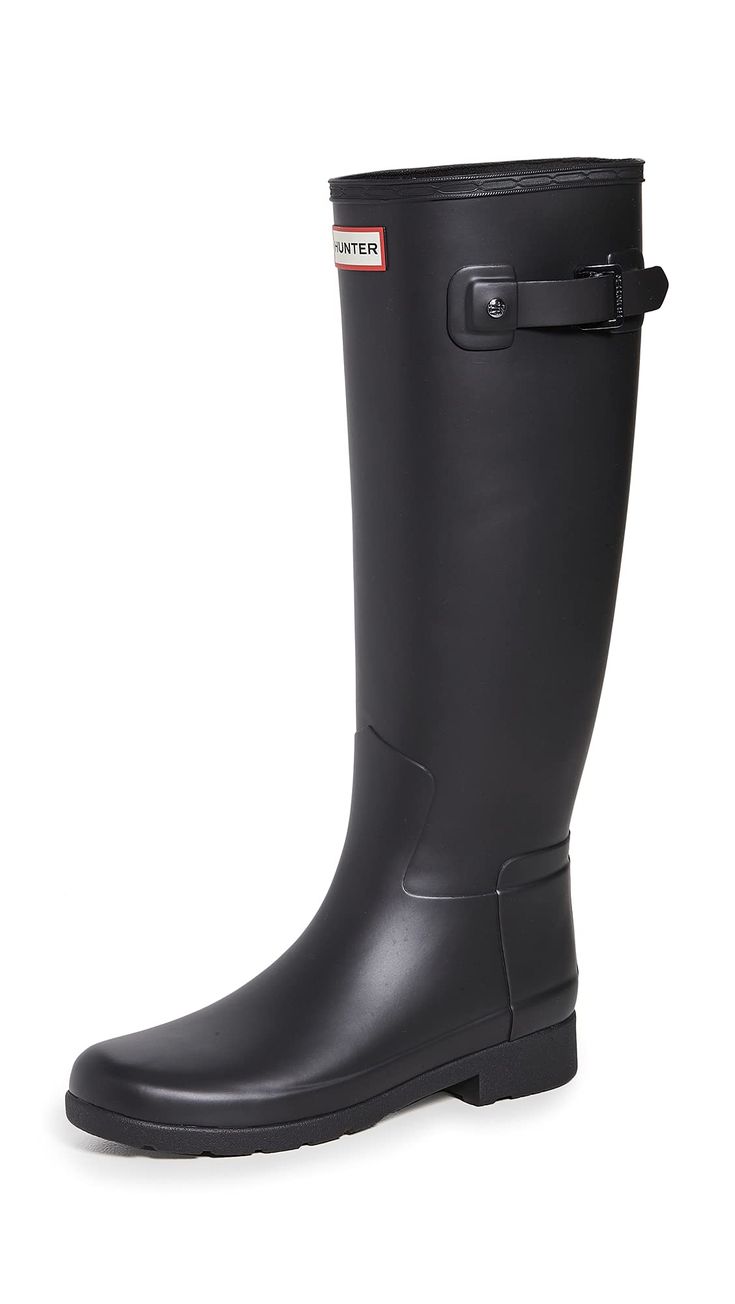 PRICES MAY VARY. The Refined boot has a streamline design with a slimmer fit, moulded outsole, constructed from fewer rubber layers for a more lightweight feel. Great for long walks in the countryside or city strolls. 100% recycled polyester lining and 100% waterproof. Pull on Closure 16.75" Shaft Height 1" Heel Height 100% Vegan Hunter Refined Boots Outfit, Hunter Refined Boots, Rubber Boots Outfit, Hunter Boots Women, Womens Hunter Boots, Hunter Refined, Equestrian Apparel, Mens Rain Boots, Hunter Rain Boots