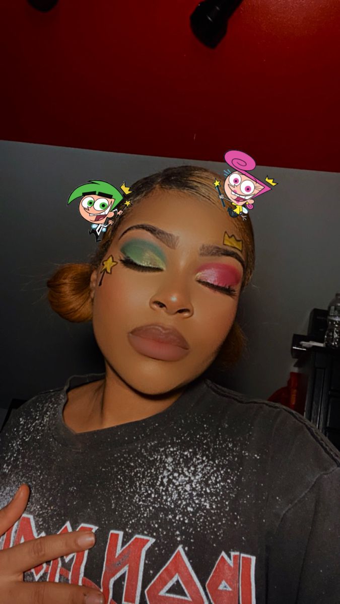 Makeup eyeshadow looks creative eyeshadow Fairly Odd Parents Makeup, Halloween Pink, Fairly Odd Parents, Odd Parents, Pink Makeup, Makeup For Green Eyes, Eyeshadow Looks, Pink And Green, Makeup Looks