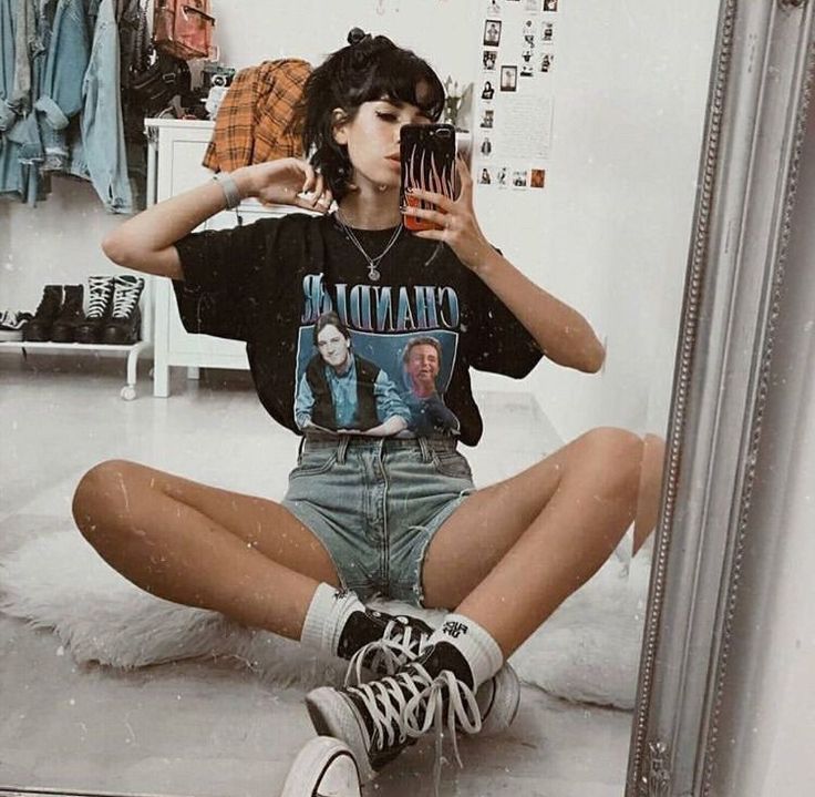 Soft Grunge Outfits Summer, Sporty Summer Outfits, Summer Grunge Outfits, Edgy Summer Outfits, Grunge Summer Outfits, Grunge Outfits 90s, Soft Grunge Outfits, 2020 Aesthetic, Socks Outfit