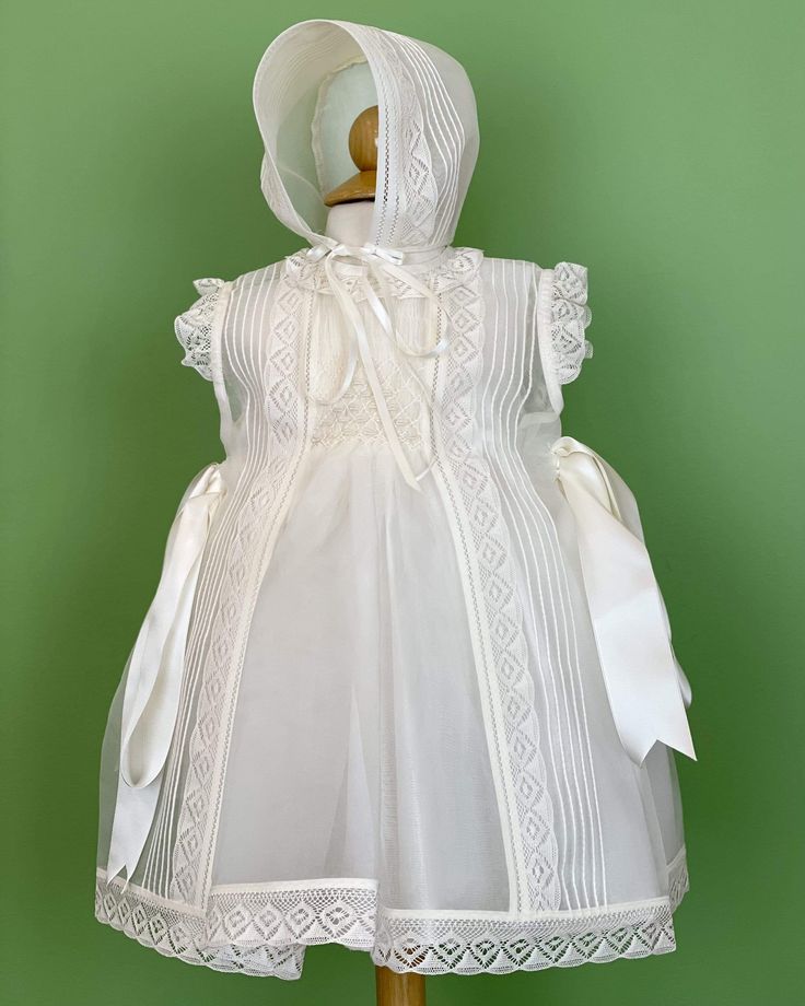 Made in Spain Dry clean Final sale, no exchanges nor returns are accepted Off White Dresses, Spanish Fashion, Baptism Dress, Organza Dress, Christening Dress, Smock Dress, Baby Girl Dresses, First Communion, Baby Dress