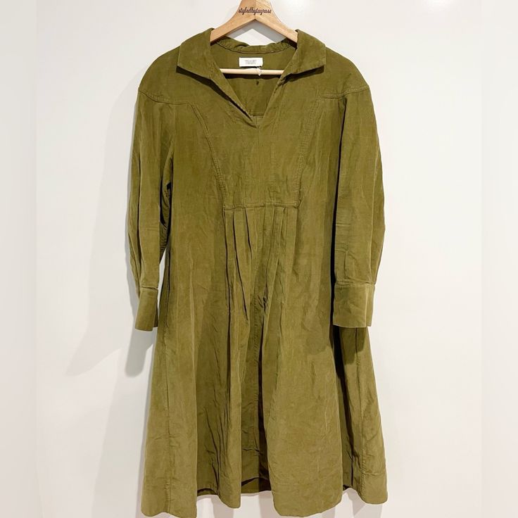 Toast Corduroy Pleated Midi Dress Notched Shirt Dress Pockets Green Size 10 Excellent Condition Dress Pockets, Pleated Midi Dress, Pocket Dress, Toast, Colorful Dresses, Shirt Dress, Midi Dress, Size 10, Womens Dresses