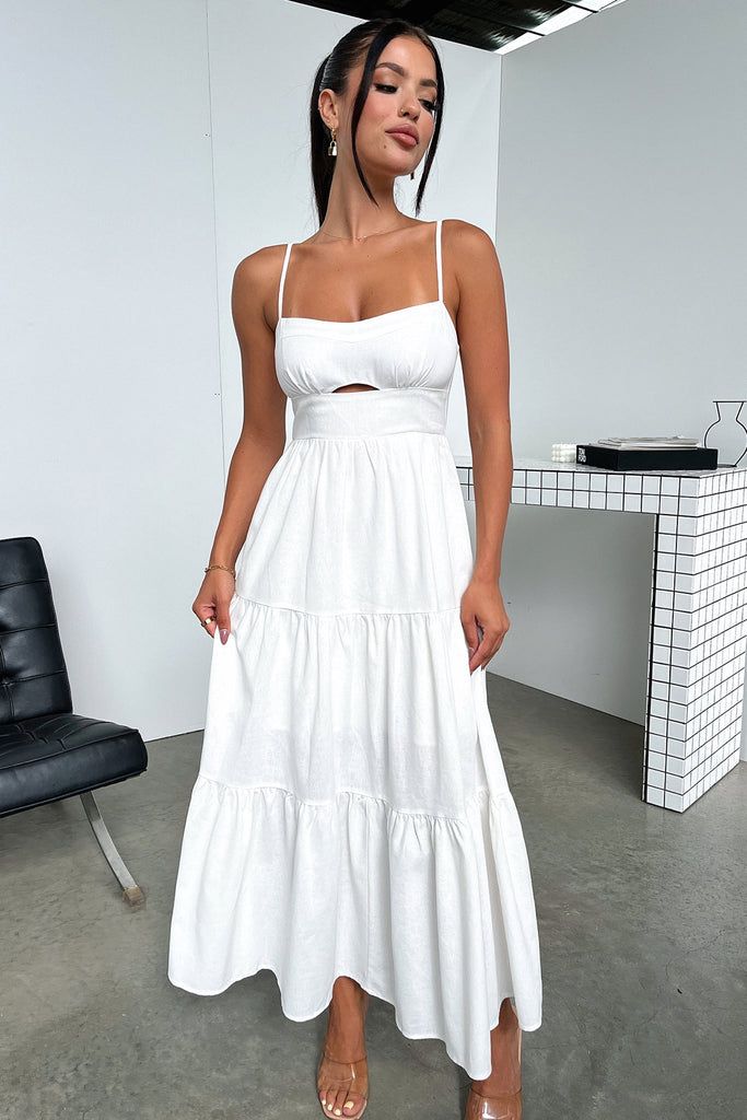 Mirana Dress - White – Thats So Fetch White Flowy Maxi Dress, Dress Minimal, Statement Heels, Wide Skirt, Long Fitted Dresses, Sporty Dress, Lace Dress Vintage, Statement Dress, Flowy Maxi Dress