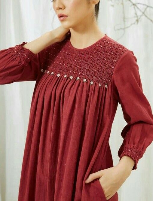 Designs Kurti, Linen Style Fashion, Simple Kurta Designs, Frock For Women, Trendy Shirt Designs, Stylish Short Dresses, Long Kurti Designs, Kurta Neck Design, Gown Pattern