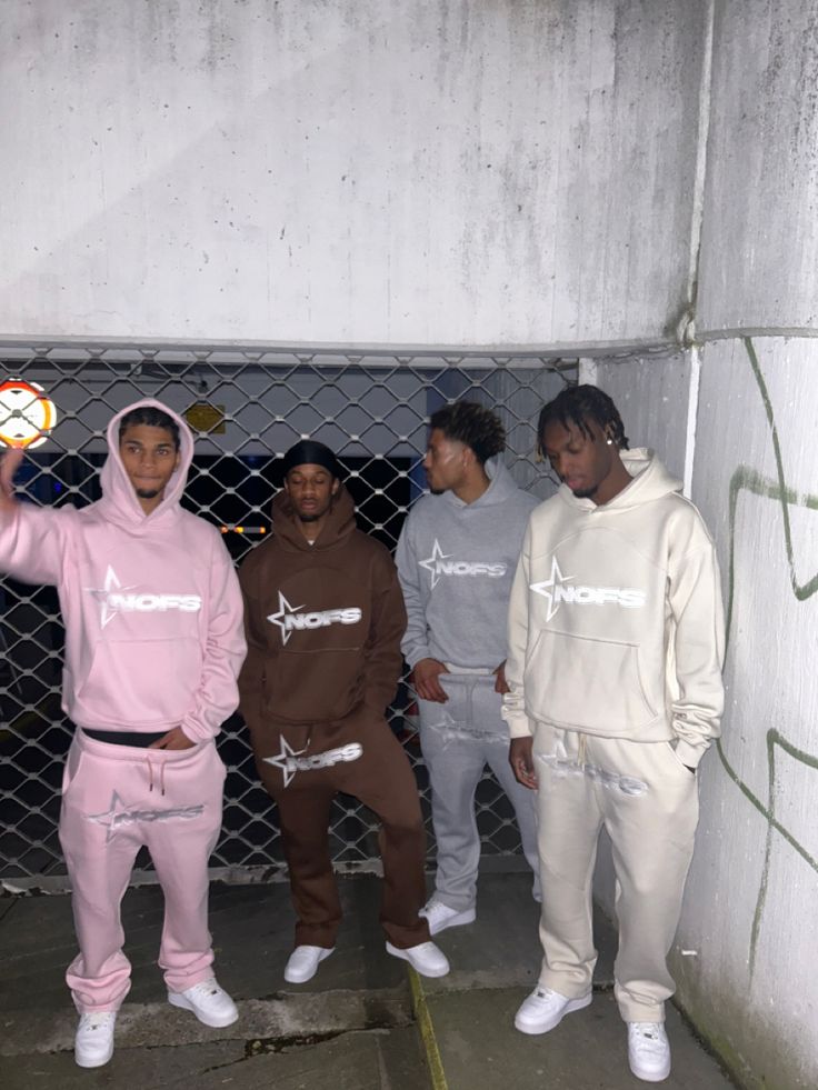 Men Tracksuit Outfit, Boys Tracksuits, School Uniform Outfits, Drip Outfit Men, Tracksuit Outfit, Trendy Boy Outfits, Swag Outfits Men, Set Outfits, Suits Clothing