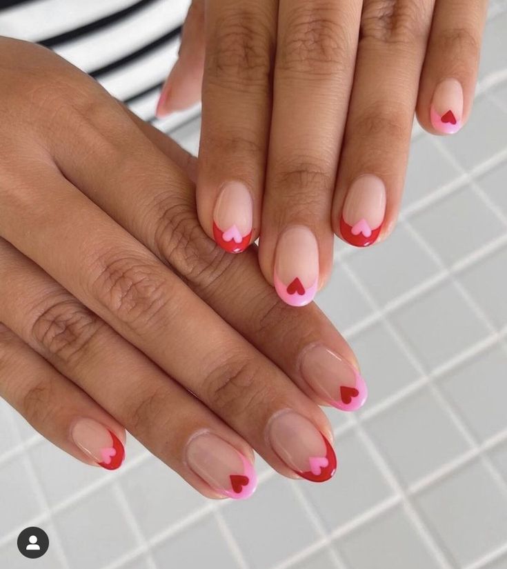 February Nails, Cute Gel Nails, Heart Nails, Fire Nails, Dream Nails, Funky Nails, French Tip Nails, Short Acrylic Nails, Valentine's Day Nails