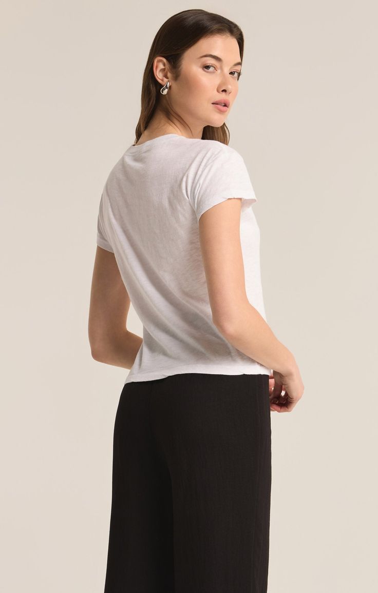 This Essential tee is a must-have in every closet! This casual yet versatile top is great for wearing year-round and looks so good with your fave pair of jeans for an effortlessly cool look. Lilac Gray, Lounge Bra, Lilac Grey, Cool Look, High Rise Style, Crewneck Design, Casual Wardrobe, S Models, Shirt White