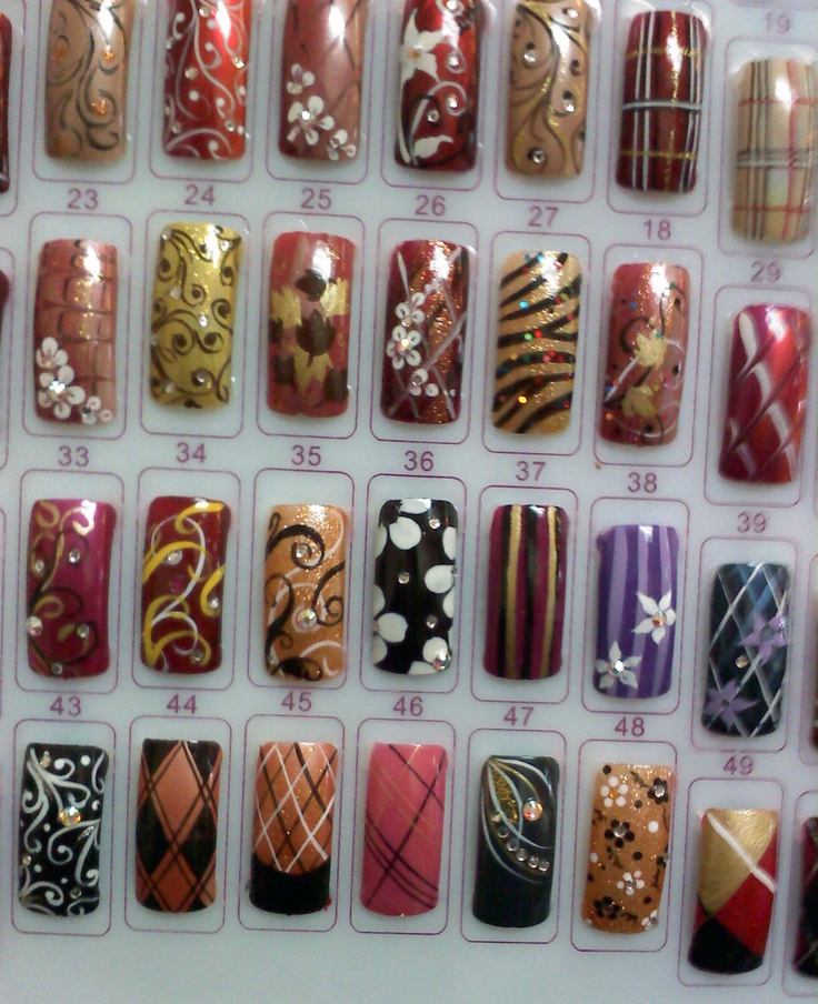 2000s Nail Designs, Airbrushed Nails, 2000s Nails, Trendy Nails Ideas, 90s Nails, Butterfly Nails, Nail Salon Design, Diva Nails, Nail Art For Beginners