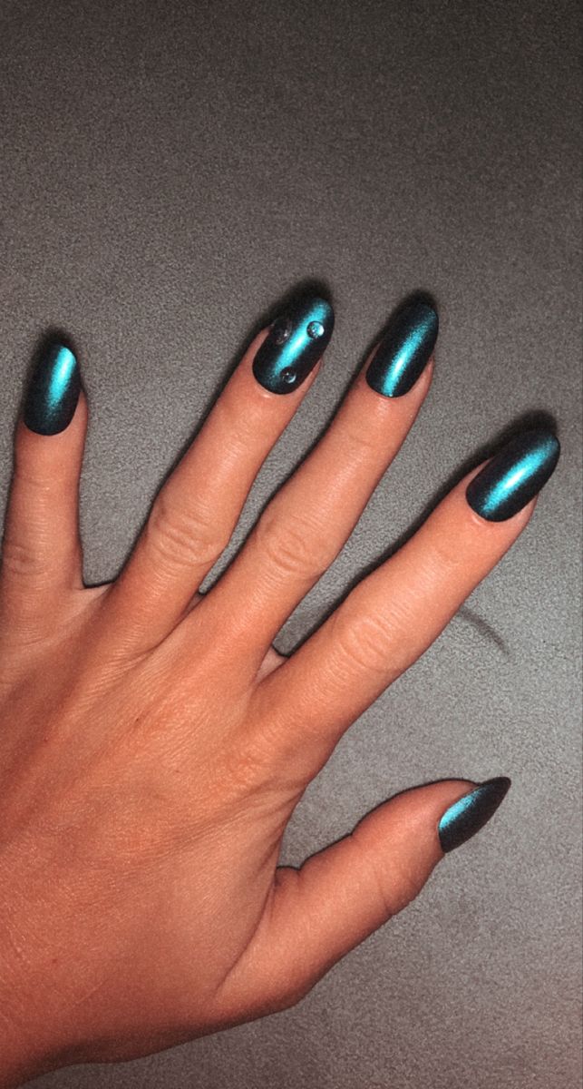 Dark Teal Chrome Nails, Blue Nails Metallic, Cute Blue Nails, Metallic Blue Nails, Nails Metallic, Nails Painted, Teal Nails, Nails Press, Painted Nails