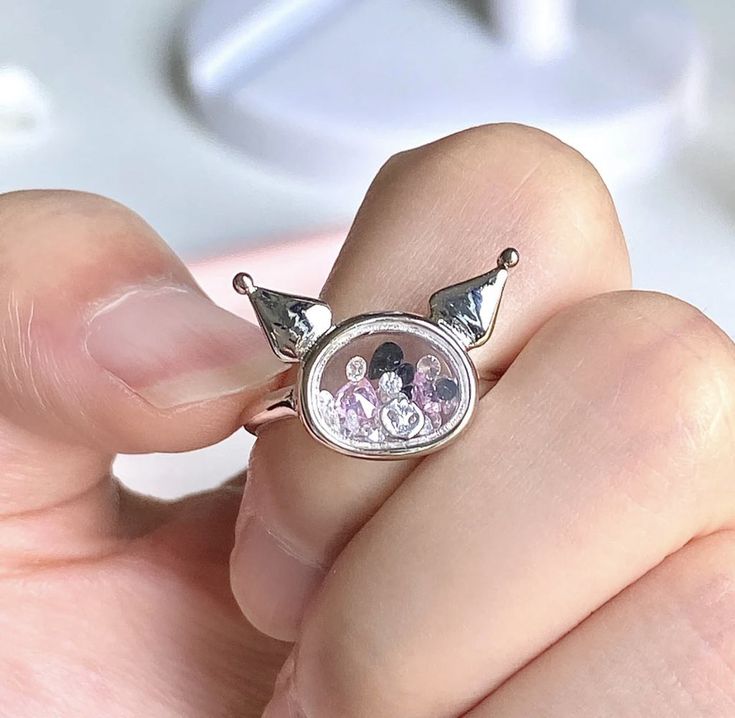 Kuromi Ring, Fashion Style Aesthetic, Karakter Sanrio, Korean Fits, Accessory Jewelry, Hello Kitty Items, Kawaii Aesthetic, Style Aesthetic, Mini Things