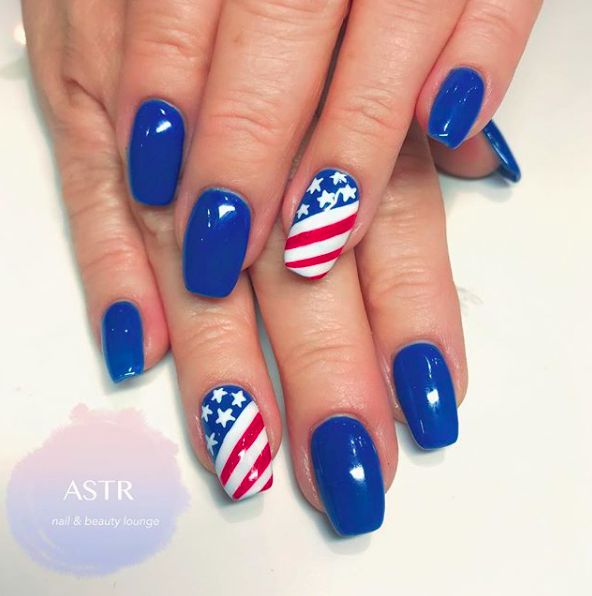 American Tip Nails, St Patrick Day Nails Acrylic, 4th Place F July Nails, American Flag Nails, Flag Nails, American Nails, St Patricks Day Nails, 4thnof July Nails, Short Nails Art