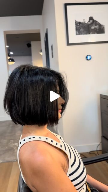 Grey Hair Ponytail, Square Bob, One Length Bobs, Straight Bob Haircut, Line Bob Haircut, Medium Bob Haircut, Boar Bristle Brush, Layered Bobs, Texture Spray