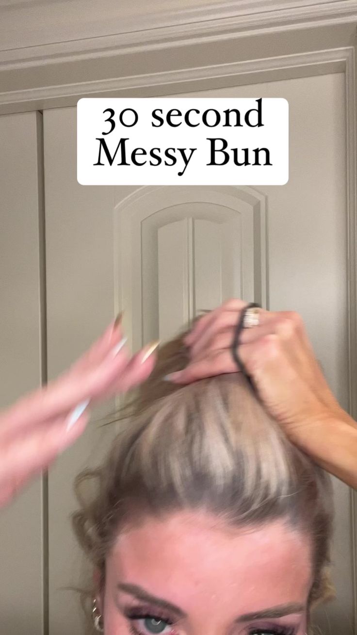 My go to messy bun #easyhairstyles #quickhairstyles #hairreels | Carpool Contour | Kensun · High Noon Easy Messy Hairstyles, Messy Bun For Short Hair, Cute Bun Hairstyles, Easy Updos For Medium Hair, Short Hair Bun, Easy Bun Hairstyles, Beach Hairstyles For Long Hair, Hair Bun Tutorial, Easy Hair Updos