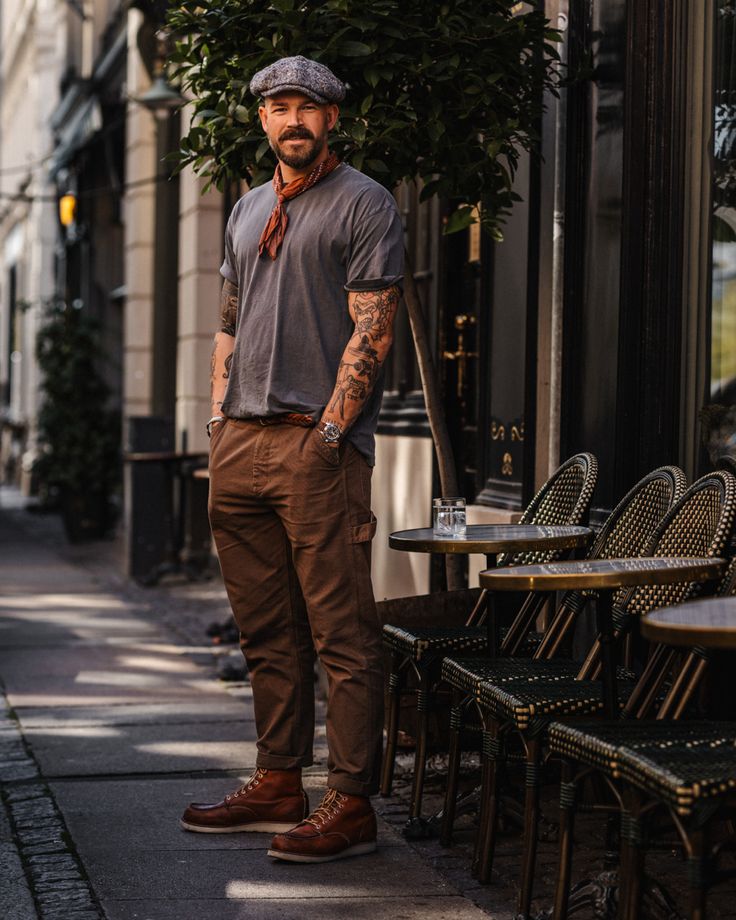 Men’s Heritage Style, Vintage Workwear Outfit Men, Workcore Outfit Man, Red Wings Outfit, Rugged Gentleman Style, Heritage Style Men, Copenhagen Autumn, Black Men Casual Style, Men's Summer Outfits