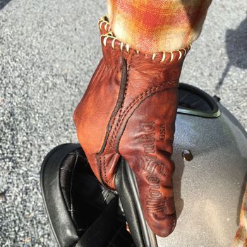 Motostuka Gloves, Rugged Men, Cafe Racer, Brown Color, Cowboy Boots, The Original, Gloves, Water Resistant, Boots