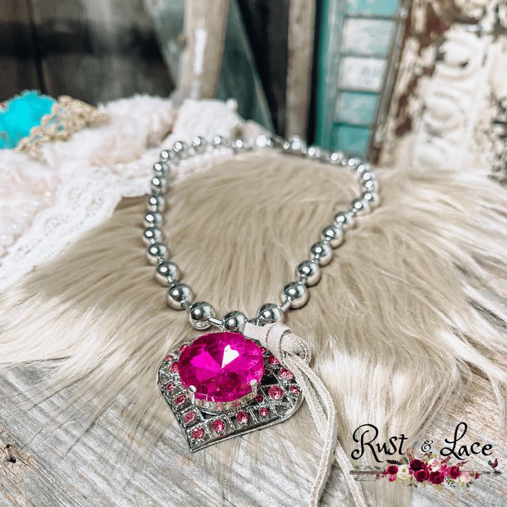 Rhinestone Heart Necklace Rhinestone Heart, Handbag Accessories, Heart Necklace, Sensitive Skin, Necklaces Bracelets, Ring Earrings, Jewelry Necklaces